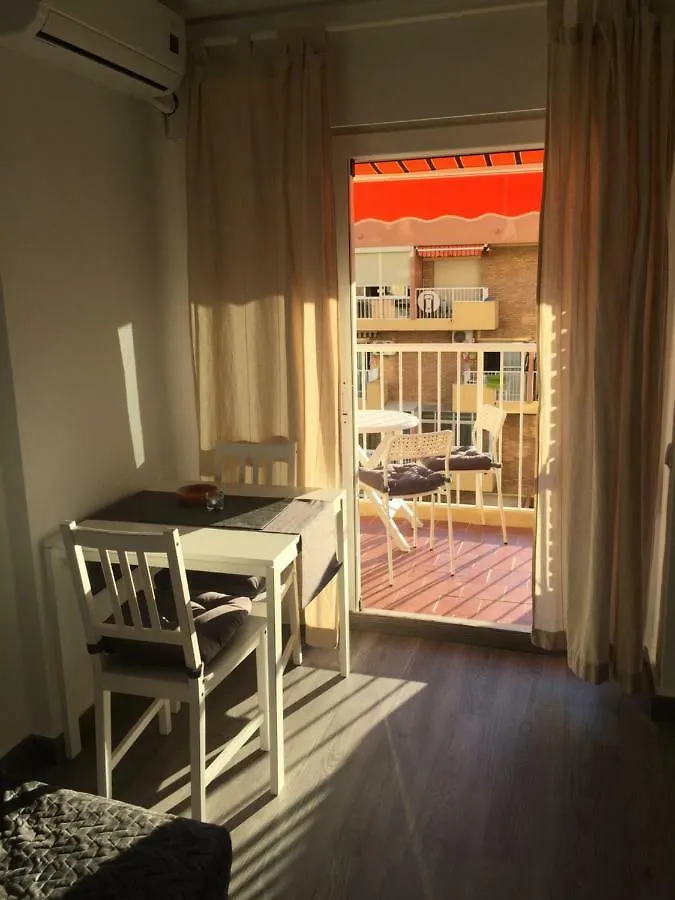 Studio Aguila Benalmadena 0*,